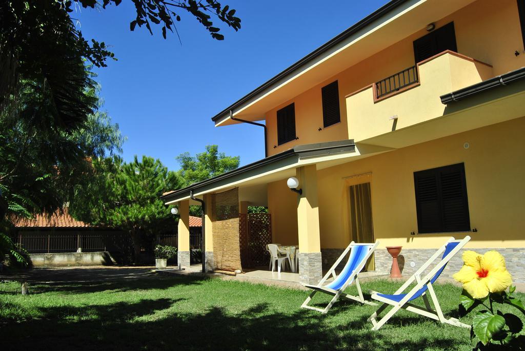 Appartamenti Garden Capo Vaticano Extérieur photo