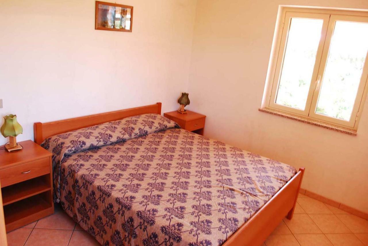 Appartamenti Garden Capo Vaticano Chambre photo